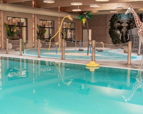 Safari Resort Beekse Bergen heeft een prachtig binnenzwembad